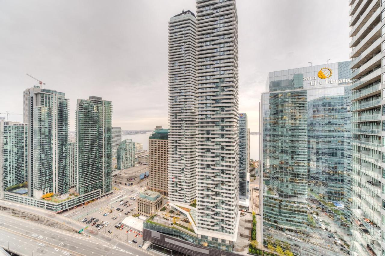 Stylish Newly Furnished Condo With Beautiful Lake View Toronto Zewnętrze zdjęcie