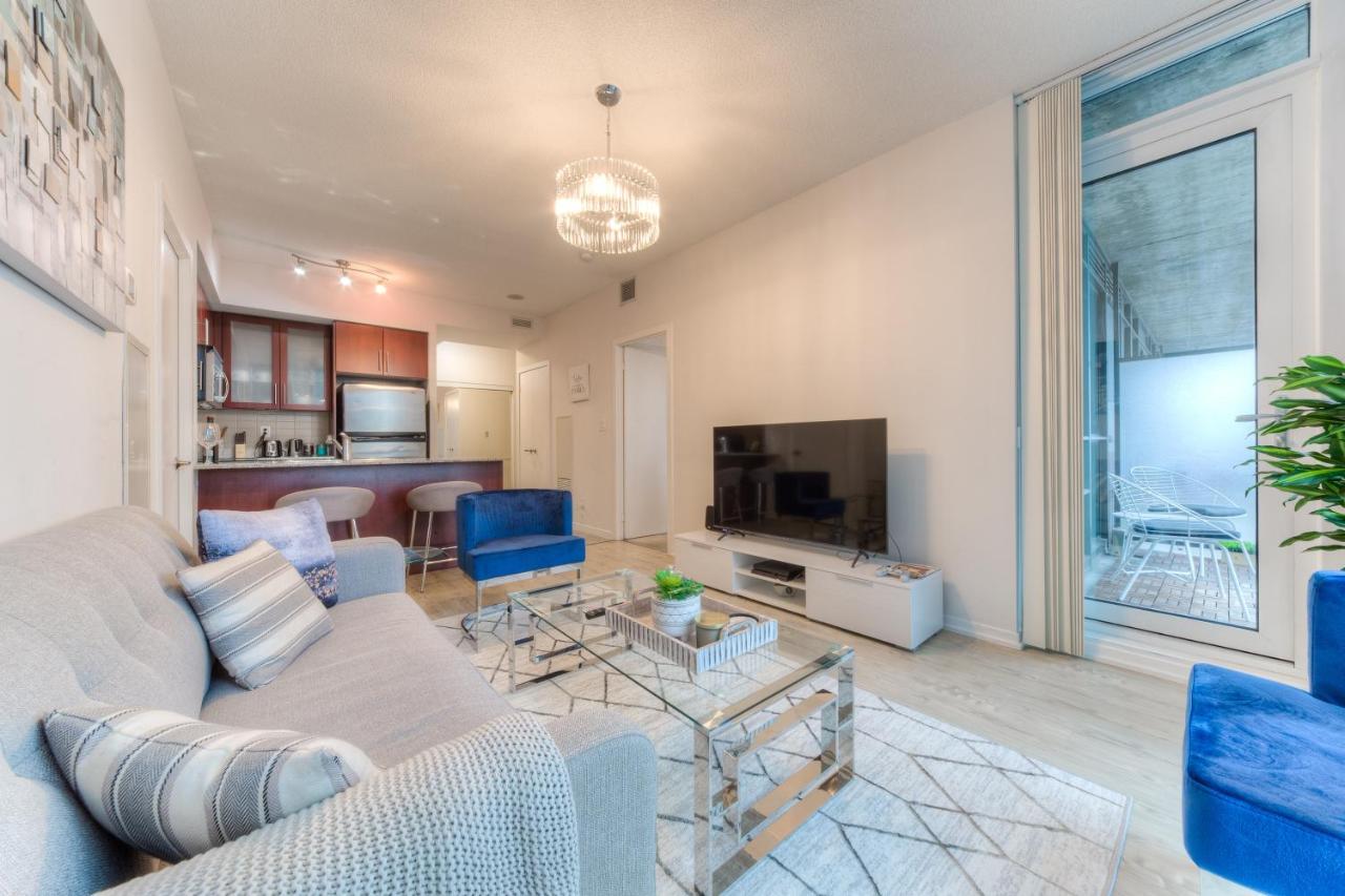Stylish Newly Furnished Condo With Beautiful Lake View Toronto Zewnętrze zdjęcie