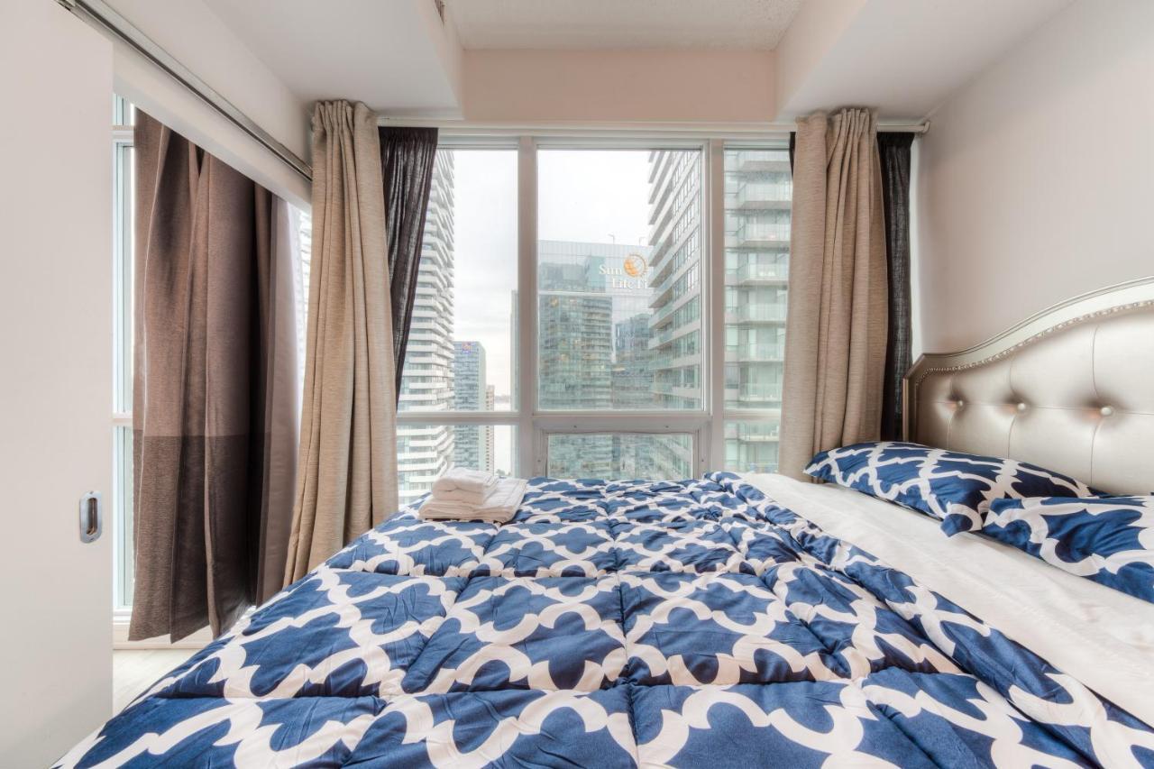 Stylish Newly Furnished Condo With Beautiful Lake View Toronto Zewnętrze zdjęcie
